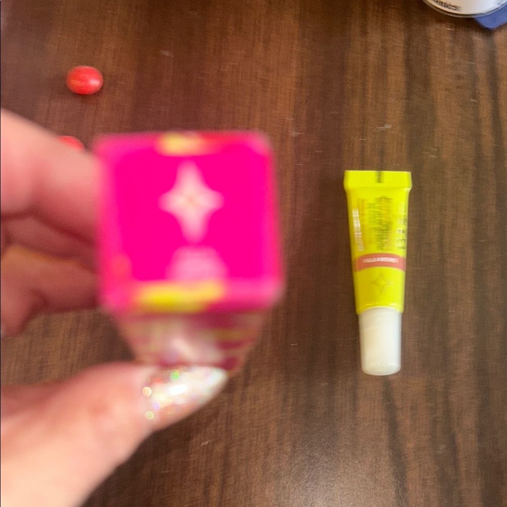 Half Magic Lip Snuggle High Pigment Oil-Balm color Kila meows - Picture 10 of 10